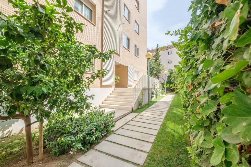 Apartamento En Complejo Residencial, Con Piscina. Салоу Екстер'єр фото